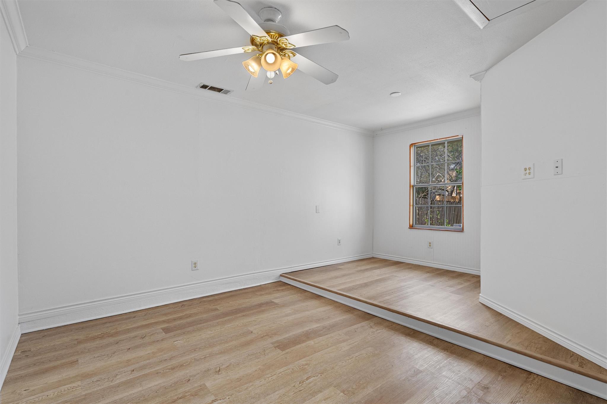 405 Oat Meadow Dr, Pflugerville, TX 78660