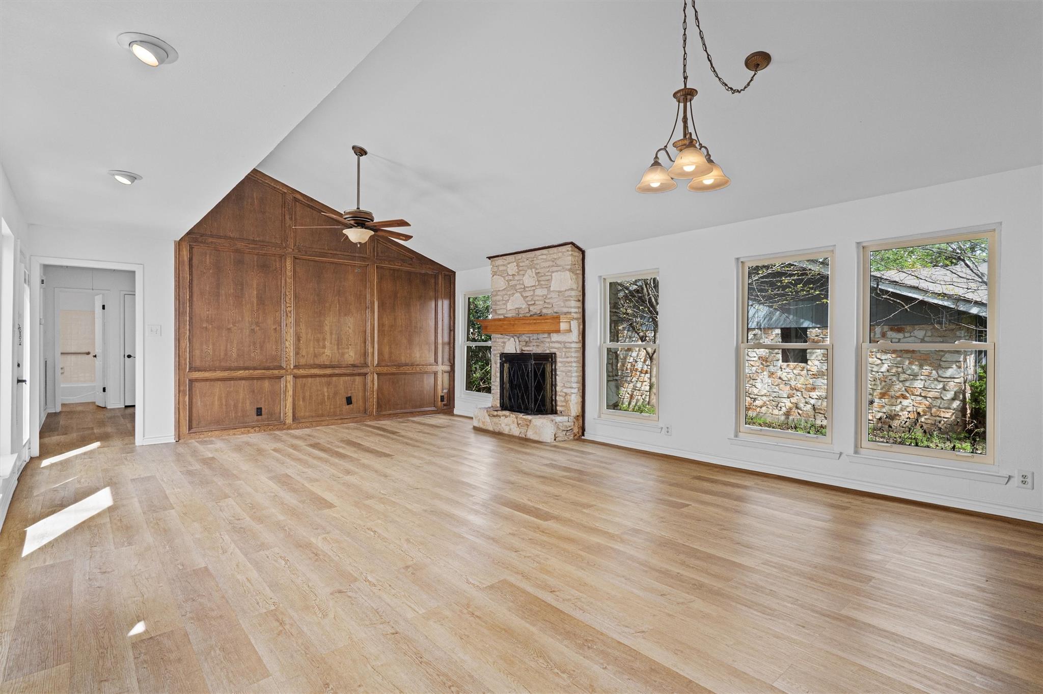 405 Oat Meadow Dr, Pflugerville, TX 78660