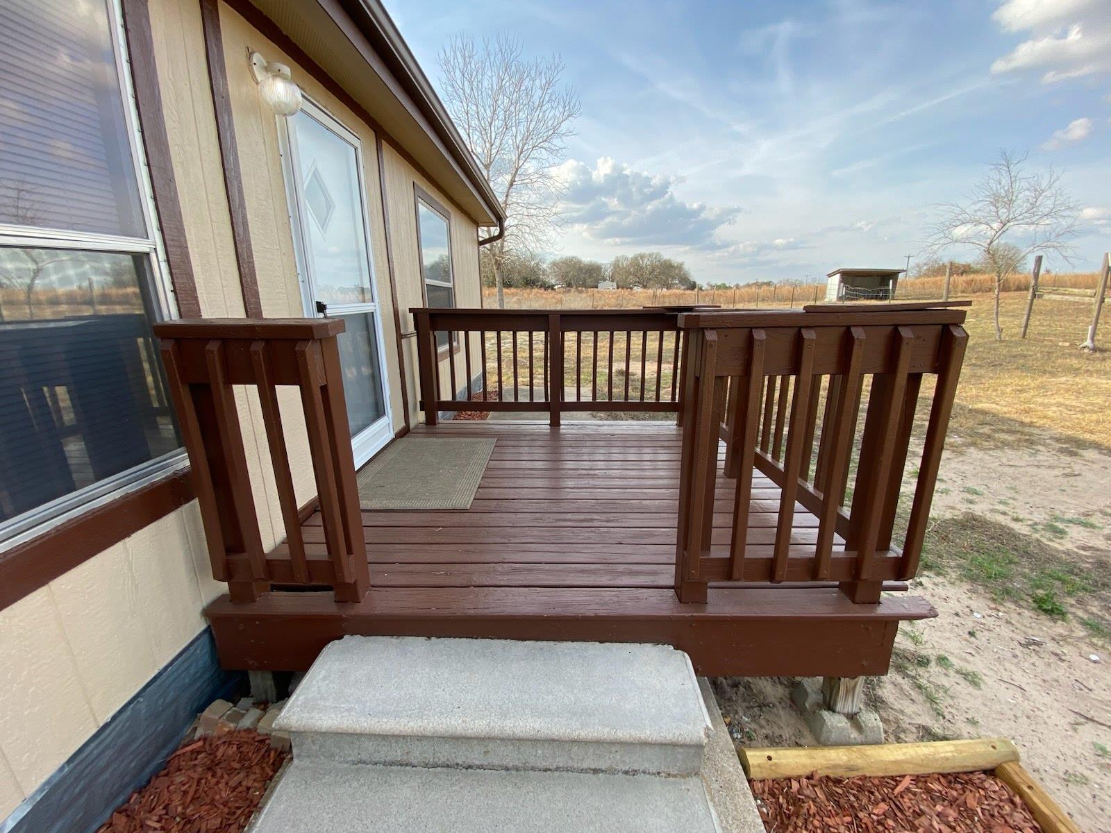 2029 Us-290 E, McDade, TX 78650