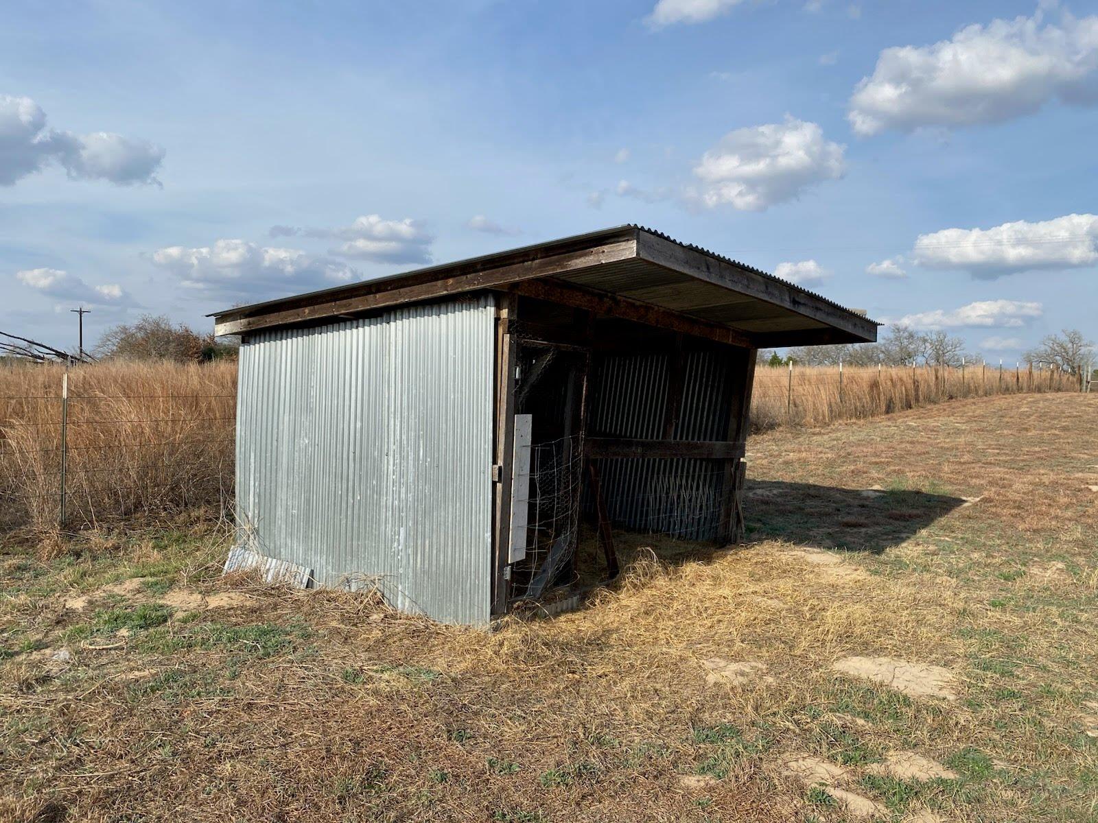 2029 Us-290 E, McDade, TX 78650