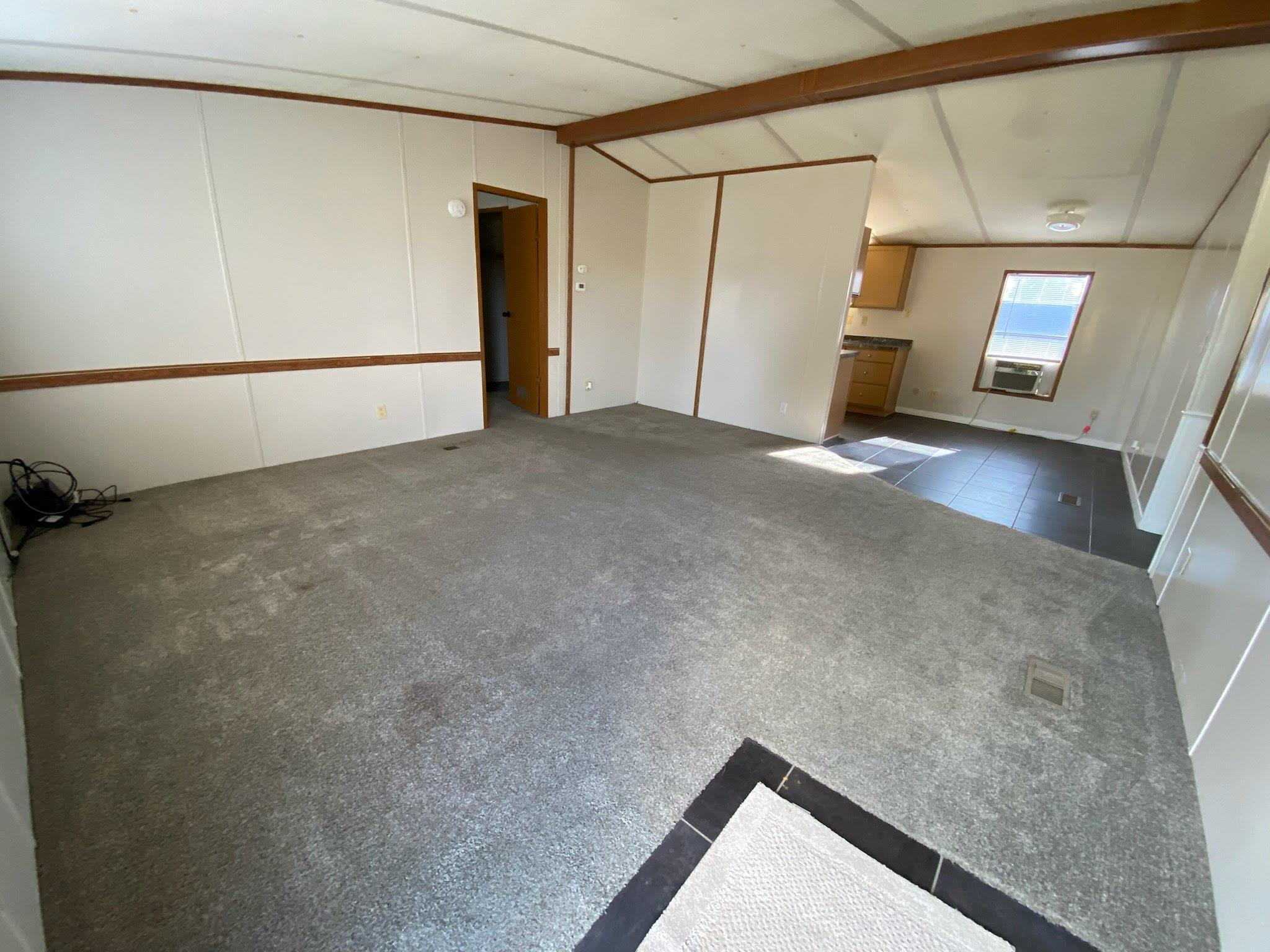 2029 Us-290 E, McDade, TX 78650