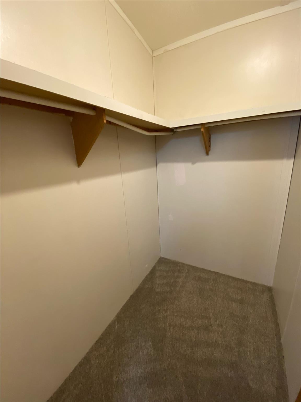 2029 Us-290 E, McDade, TX 78650