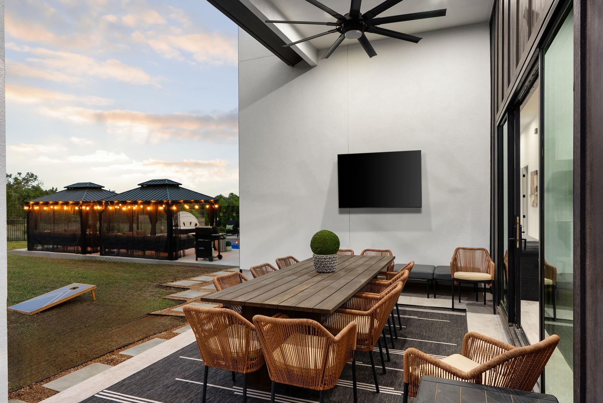 256 Charro Vista Dr, Driftwood, TX 78619