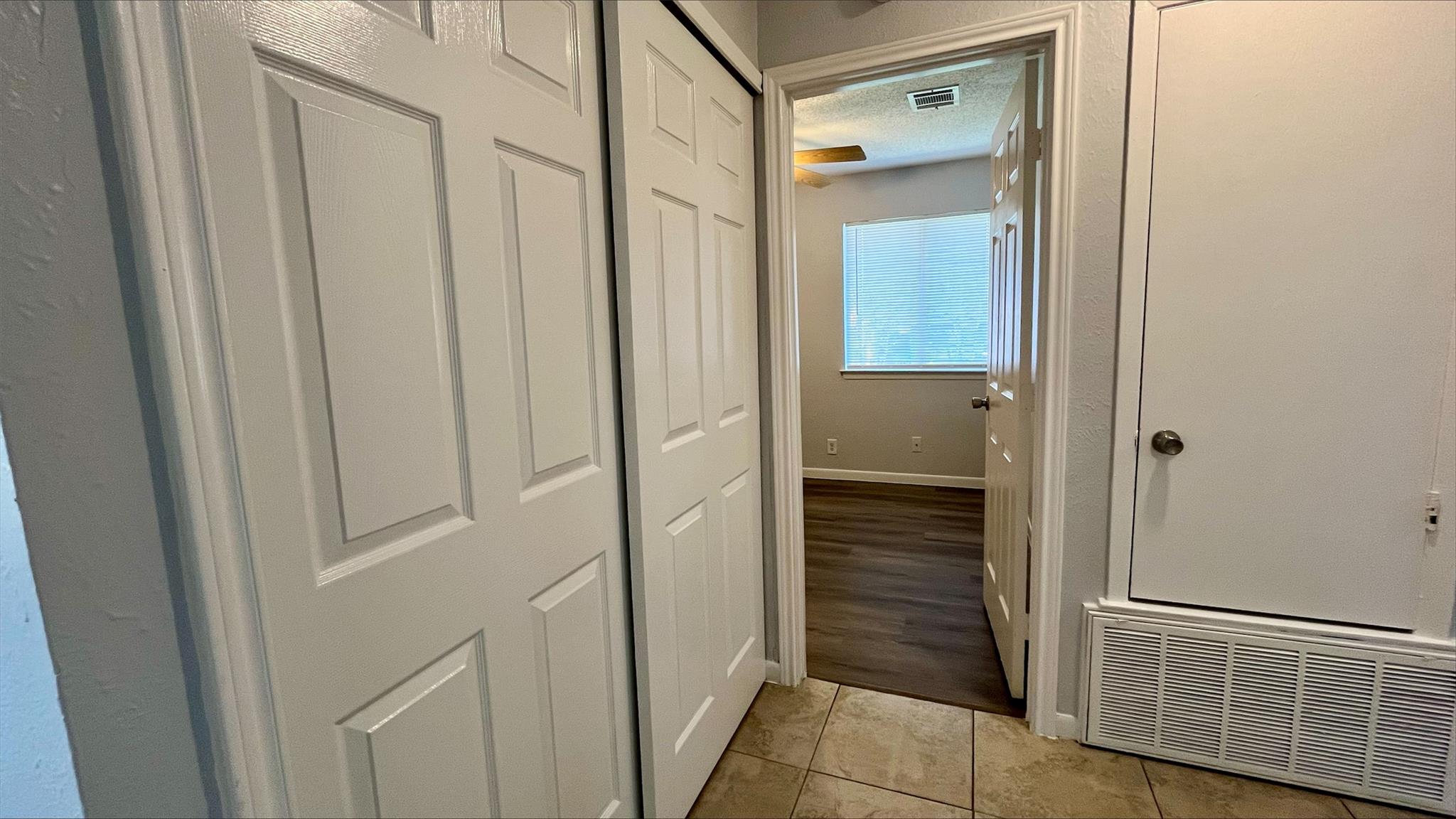 10701 Lanshire Dr # B, Austin, TX 78758