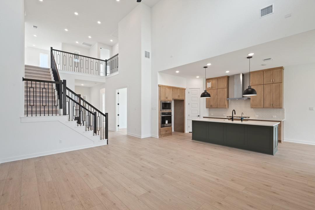 1114 Blue Moon Drive, Georgetown, TX 78628