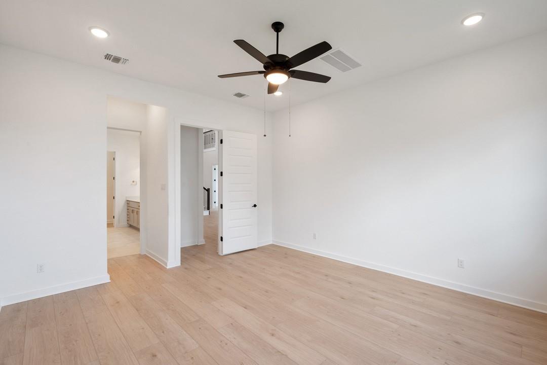 1114 Blue Moon Drive, Georgetown, TX 78628