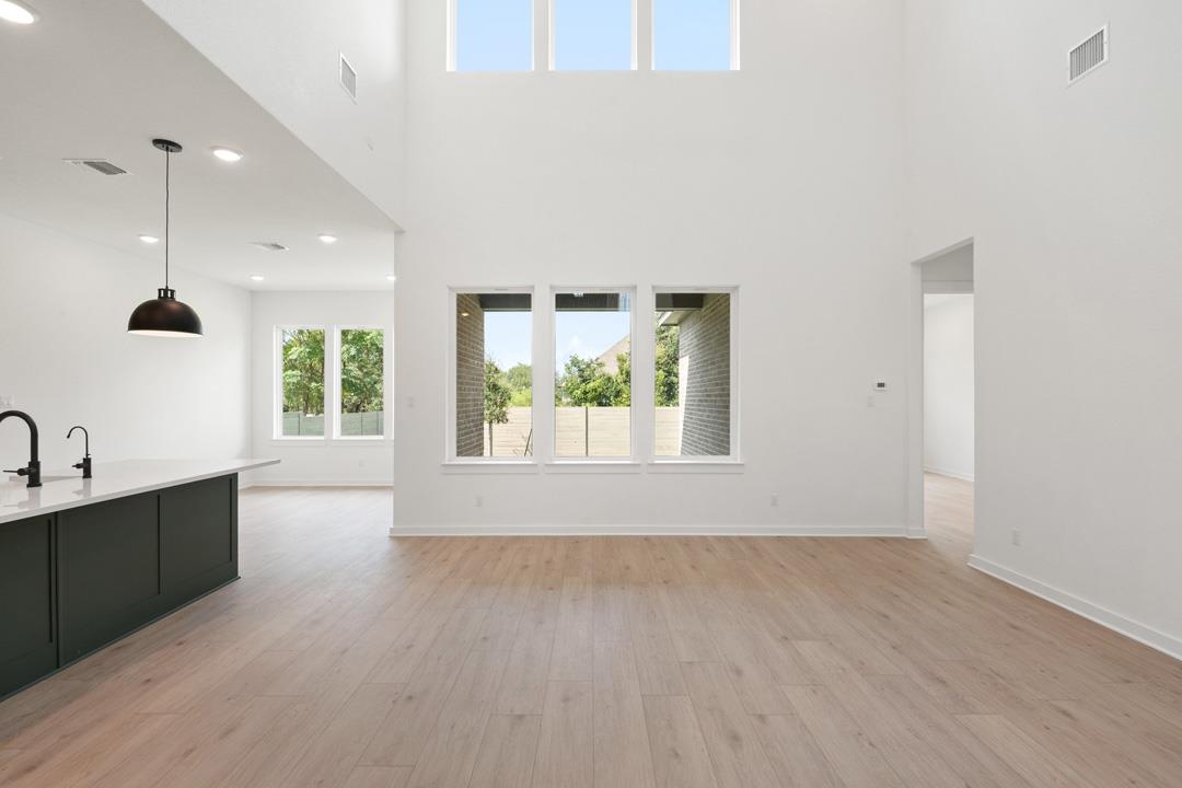 1114 Blue Moon Drive, Georgetown, TX 78628