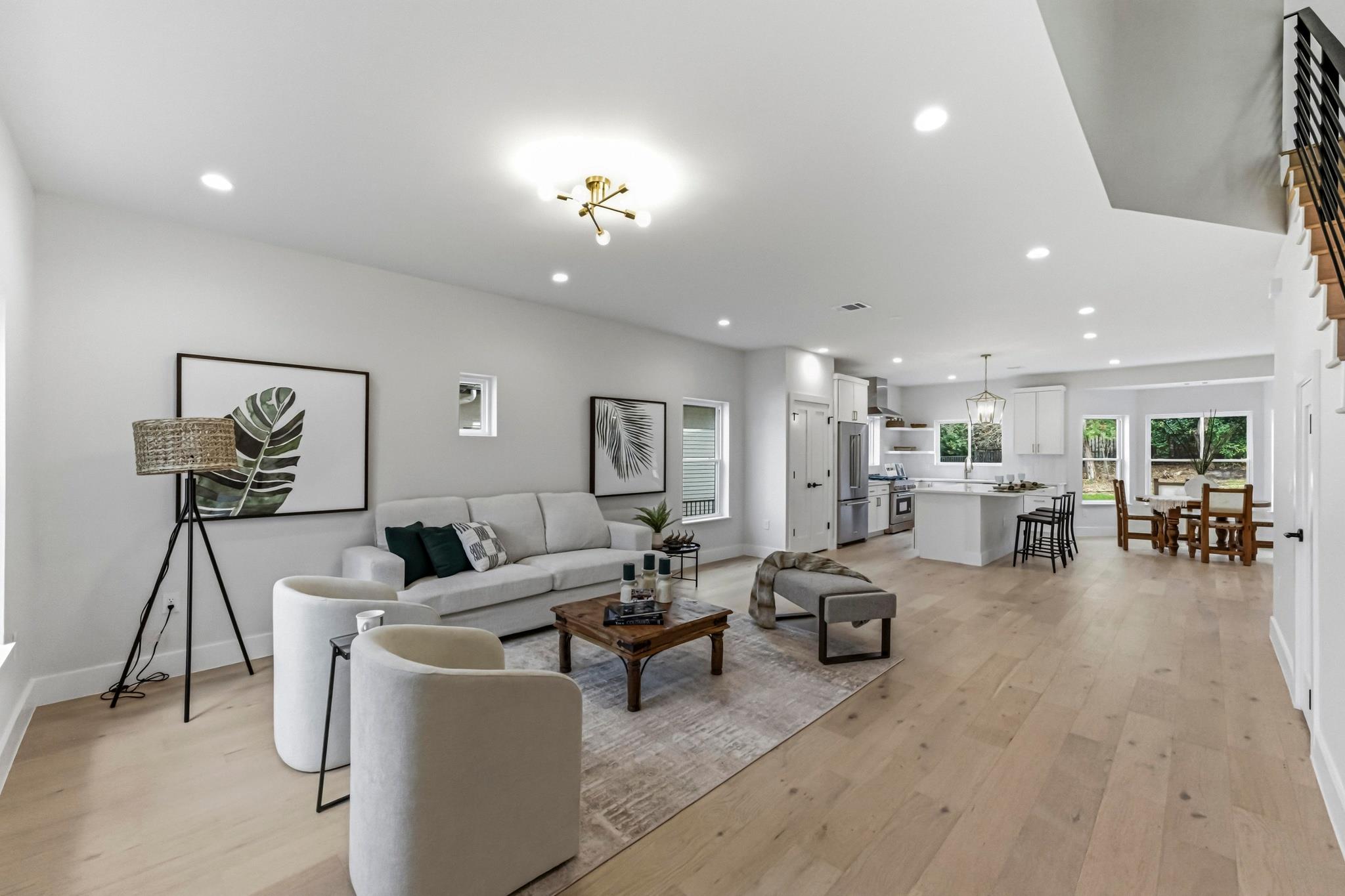 13 Autumn Oaks Dr, Lakeway, TX 78738