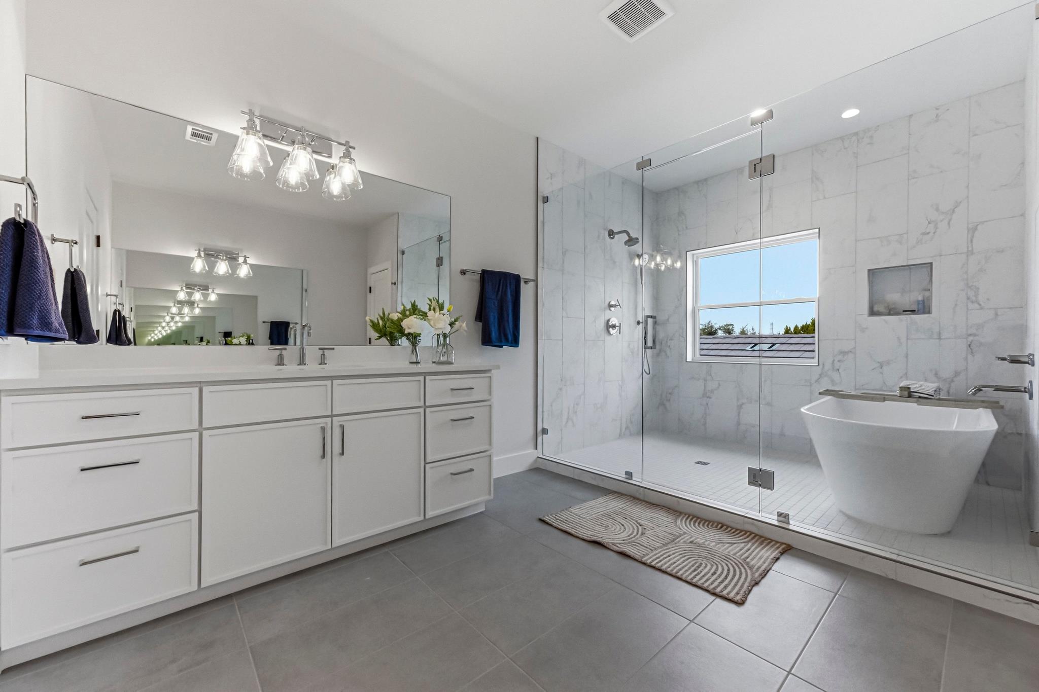 13 Autumn Oaks Dr, Lakeway, TX 78738