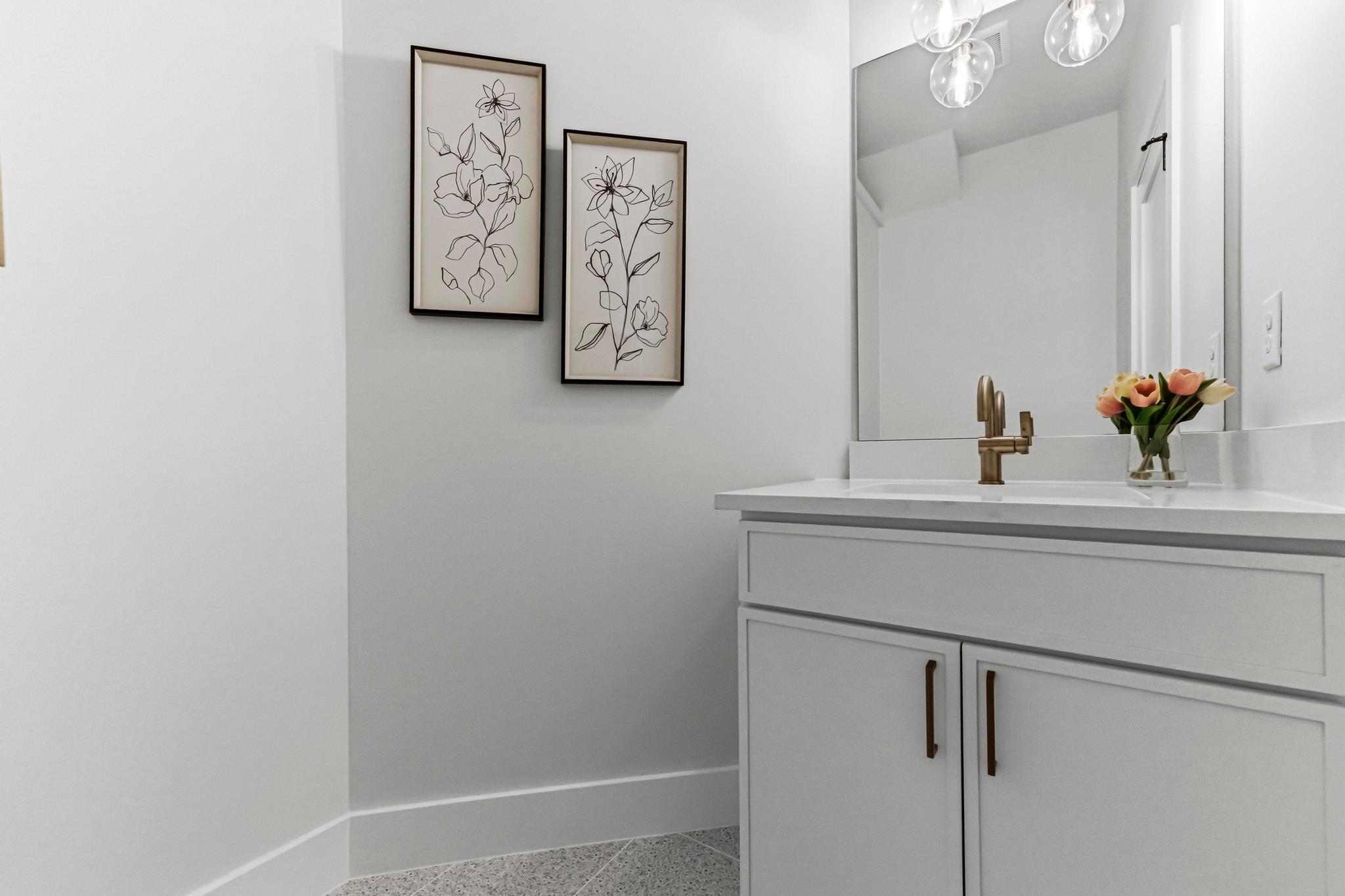 13 Autumn Oaks Dr, Lakeway, TX 78738