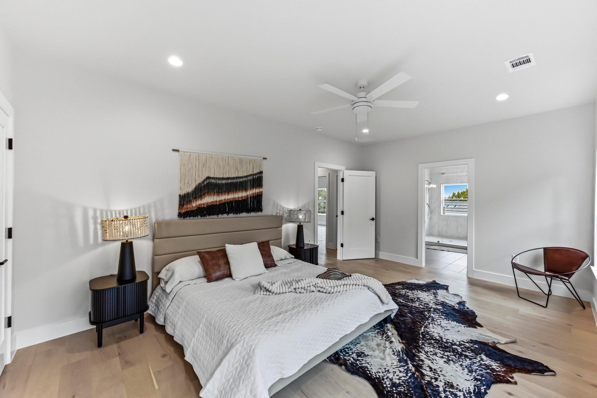 13 Autumn Oaks Dr, Lakeway, TX 78738