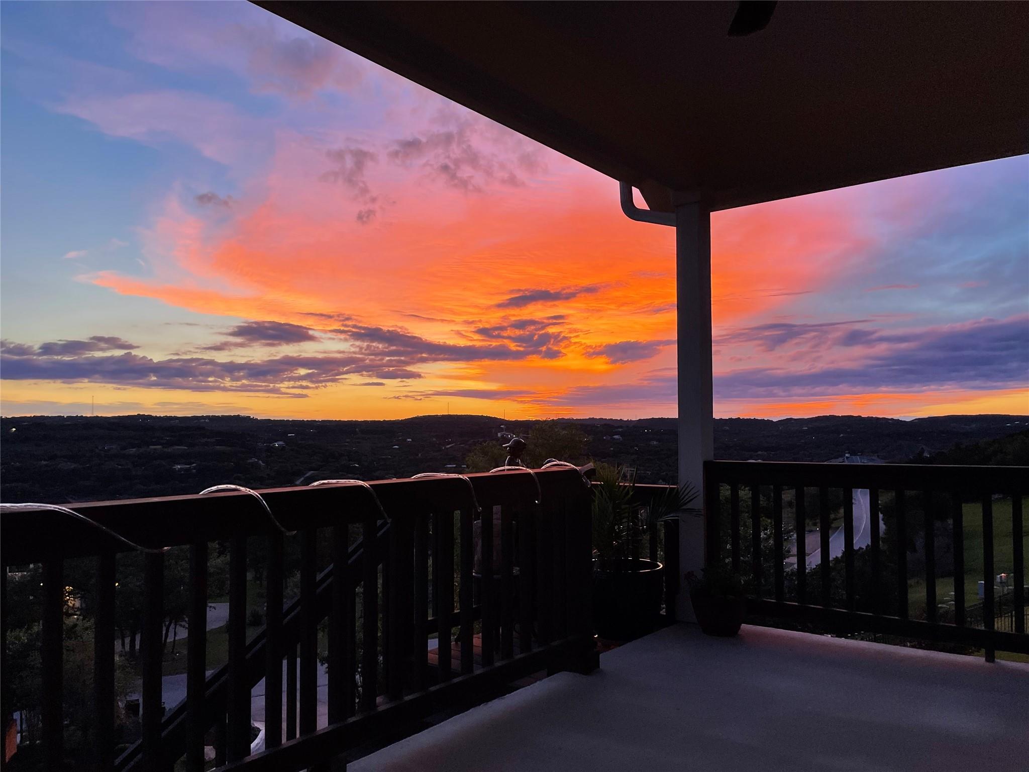 19614 Summit Glory Trl, Spicewood, TX 78669