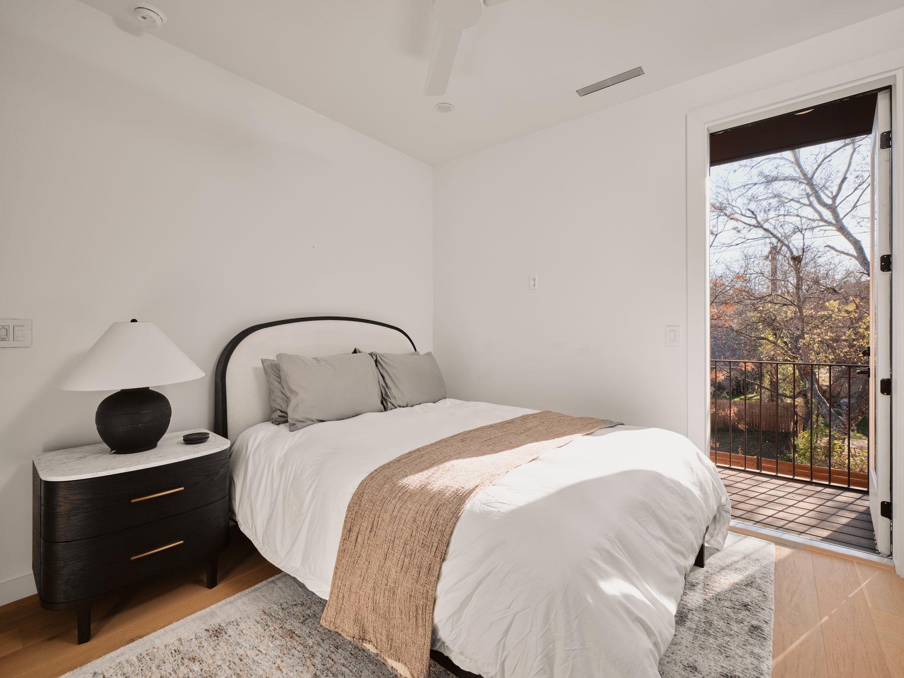 3209 Clawson Rd, Austin, TX 78704