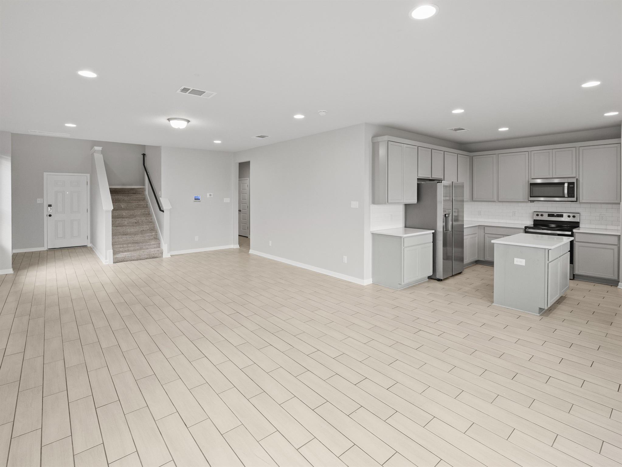 108 Drifter Ln, Jarrell, TX 76537