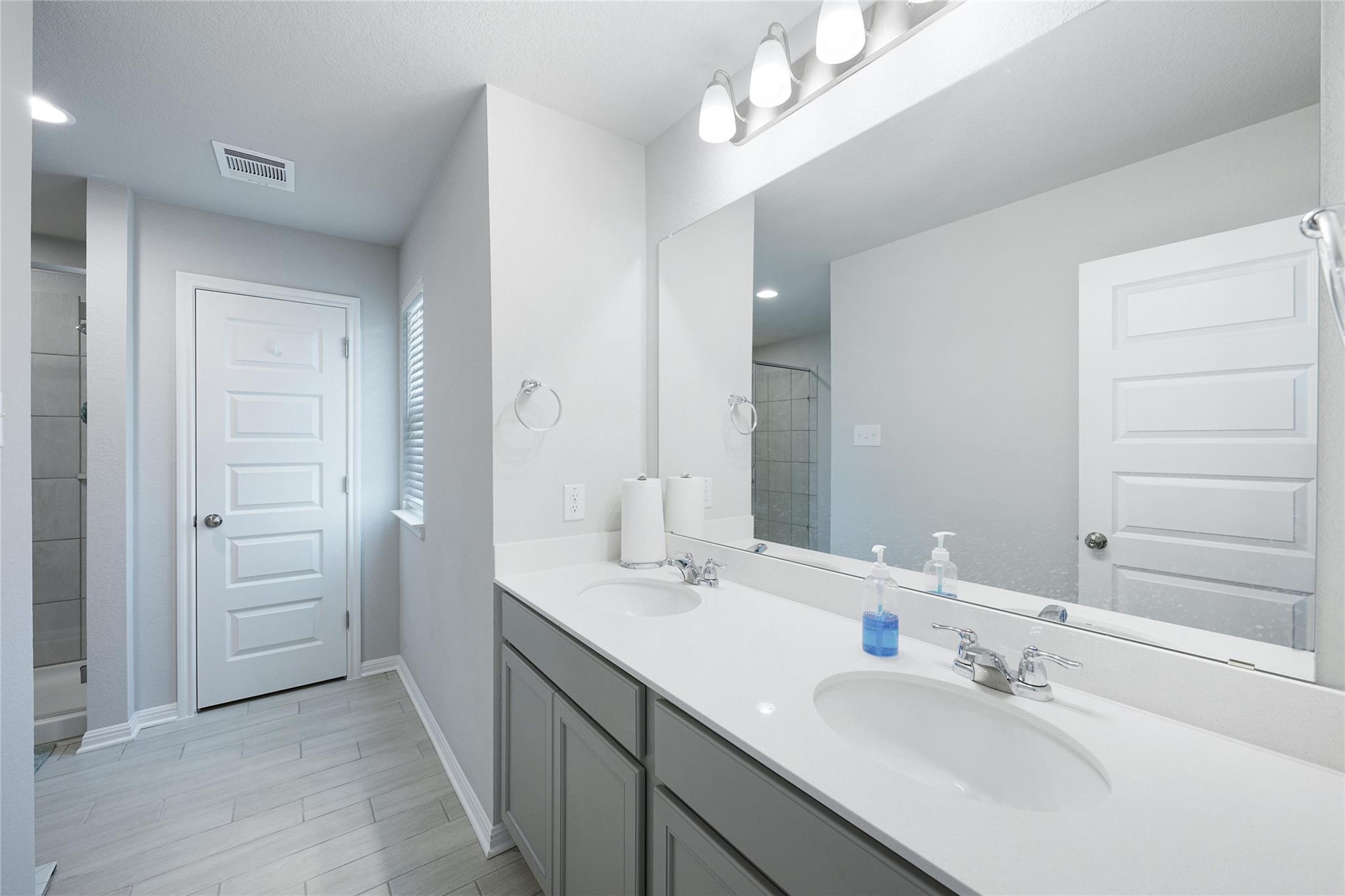 108 Drifter Ln, Jarrell, TX 76537