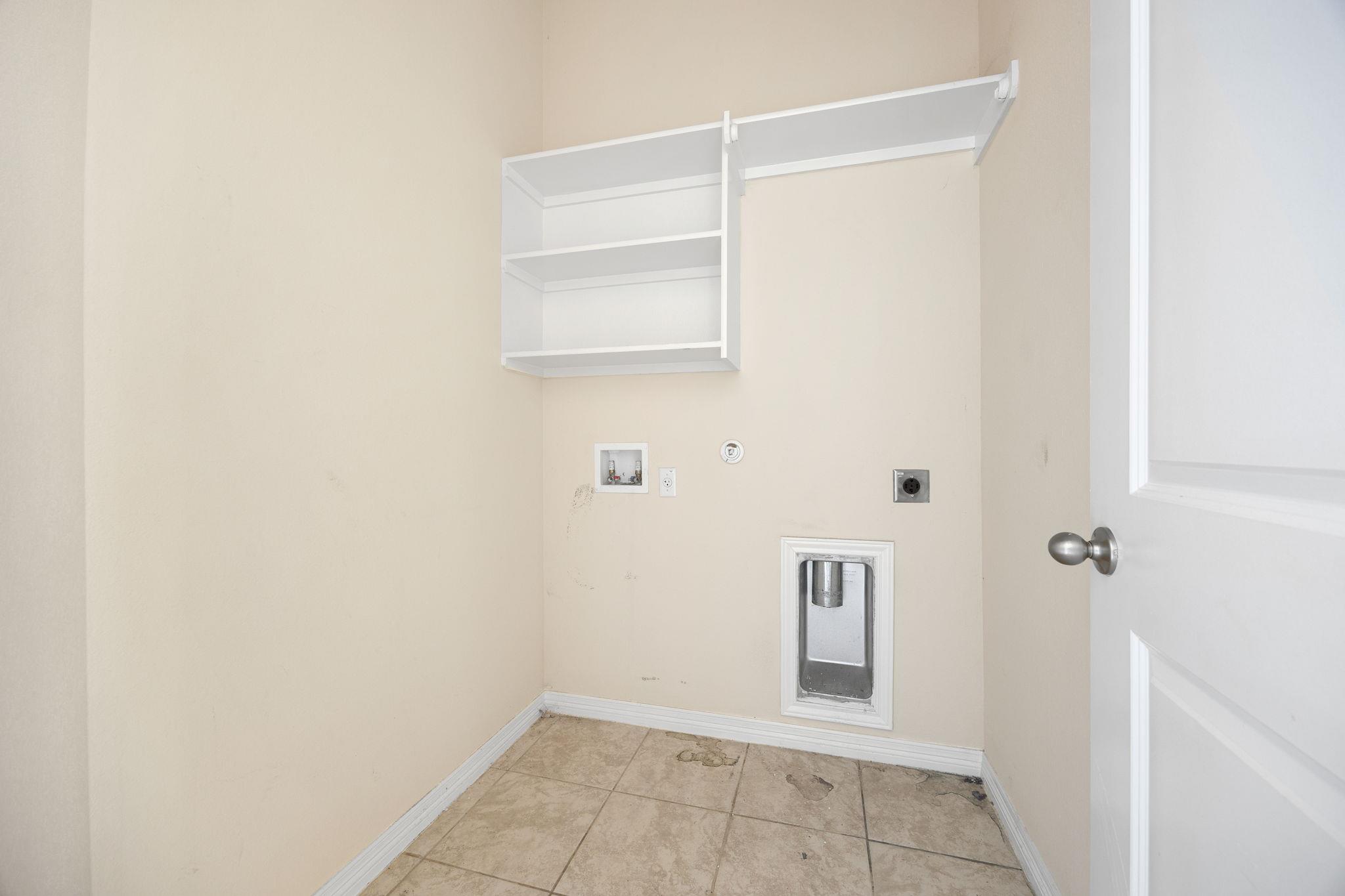 257 Left Fork Dr, Kyle, TX 78640