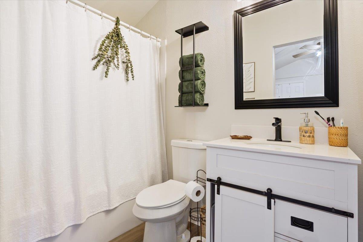 1505 S 49th St, Temple, TX 76504