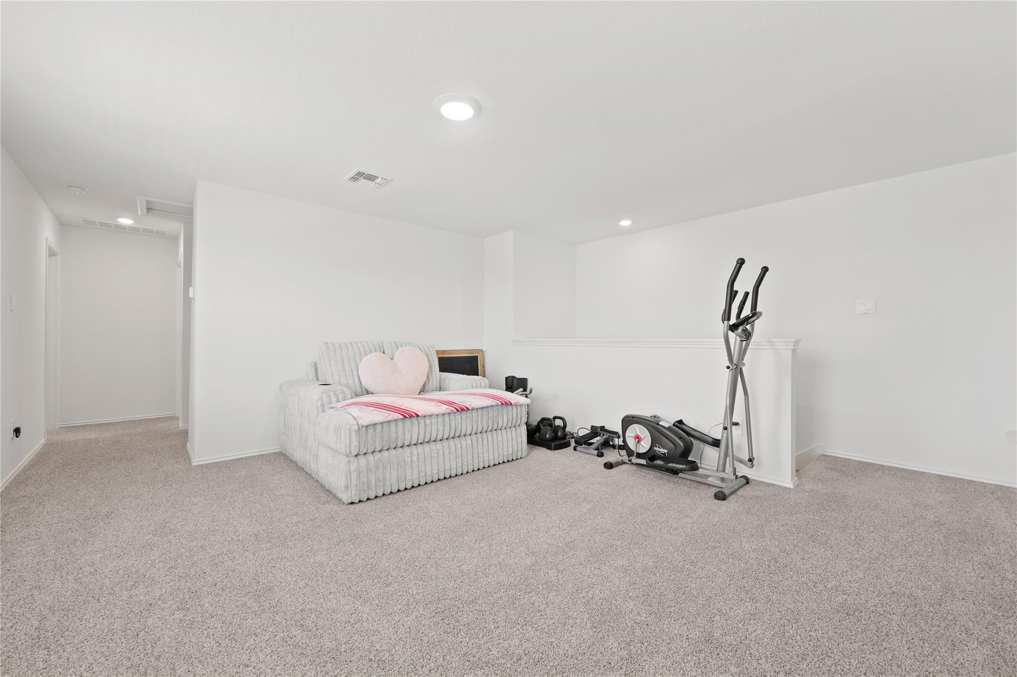 790 Arnold Loop, Kyle, TX 78640