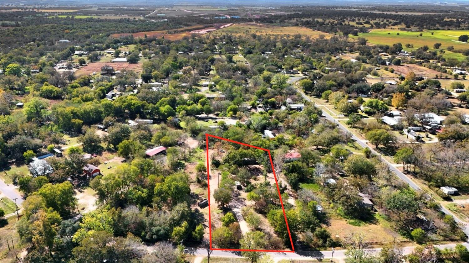 2004 Whirlaway Dr, Del Valle, TX 78617