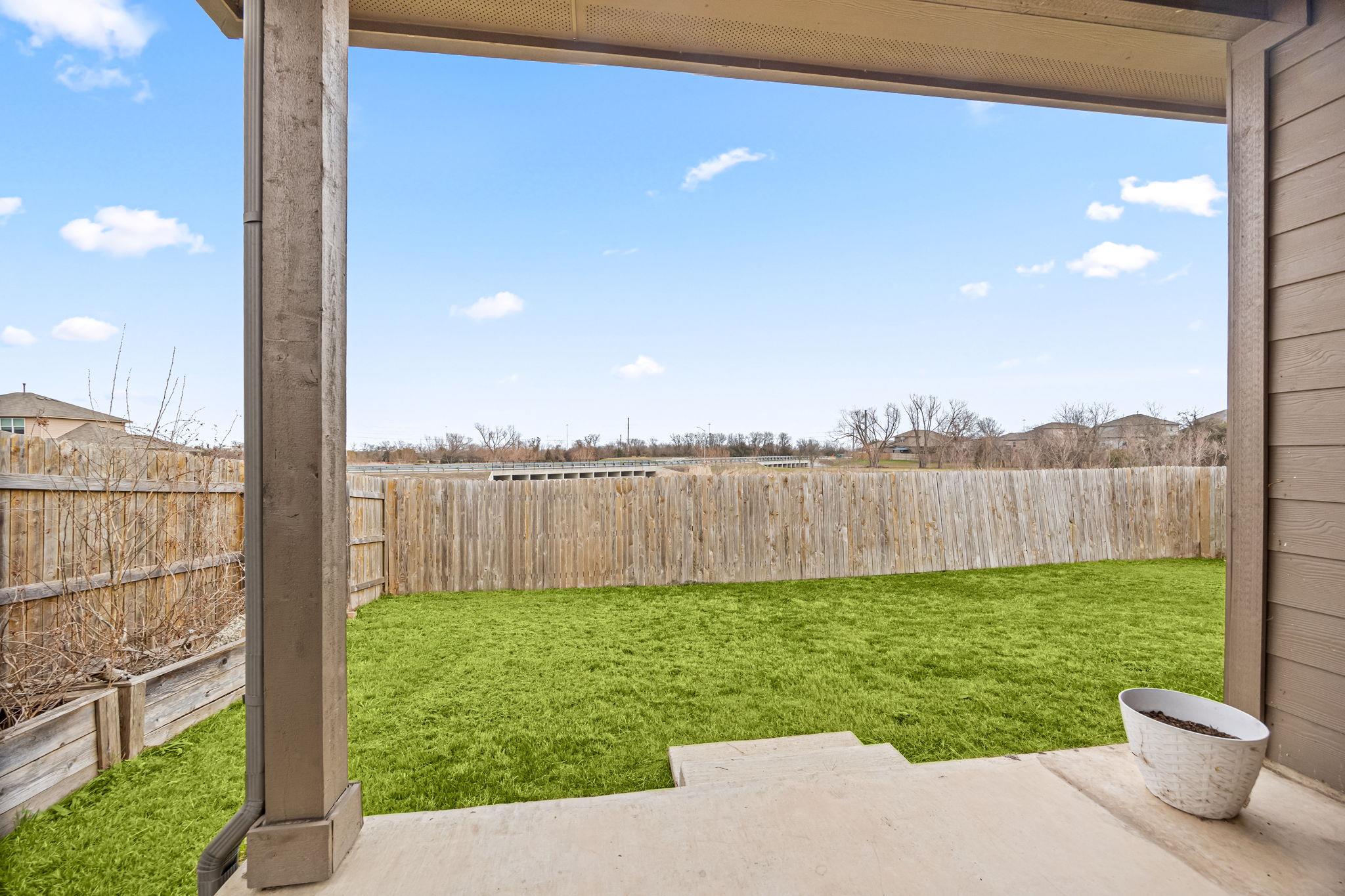 152 Cibolo Creek Dr, Kyle, TX 78640