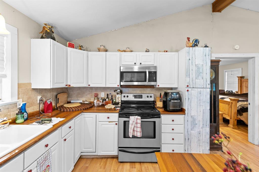 4771 County Road 473, Elgin, TX 78621