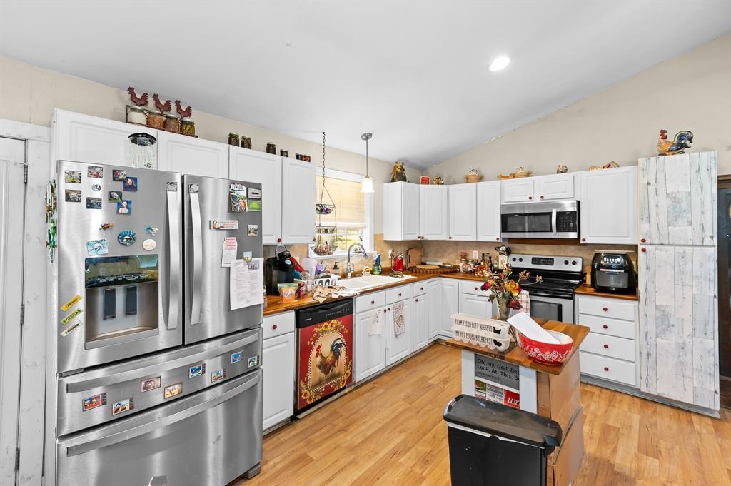 4771 County Road 473, Elgin, TX 78621