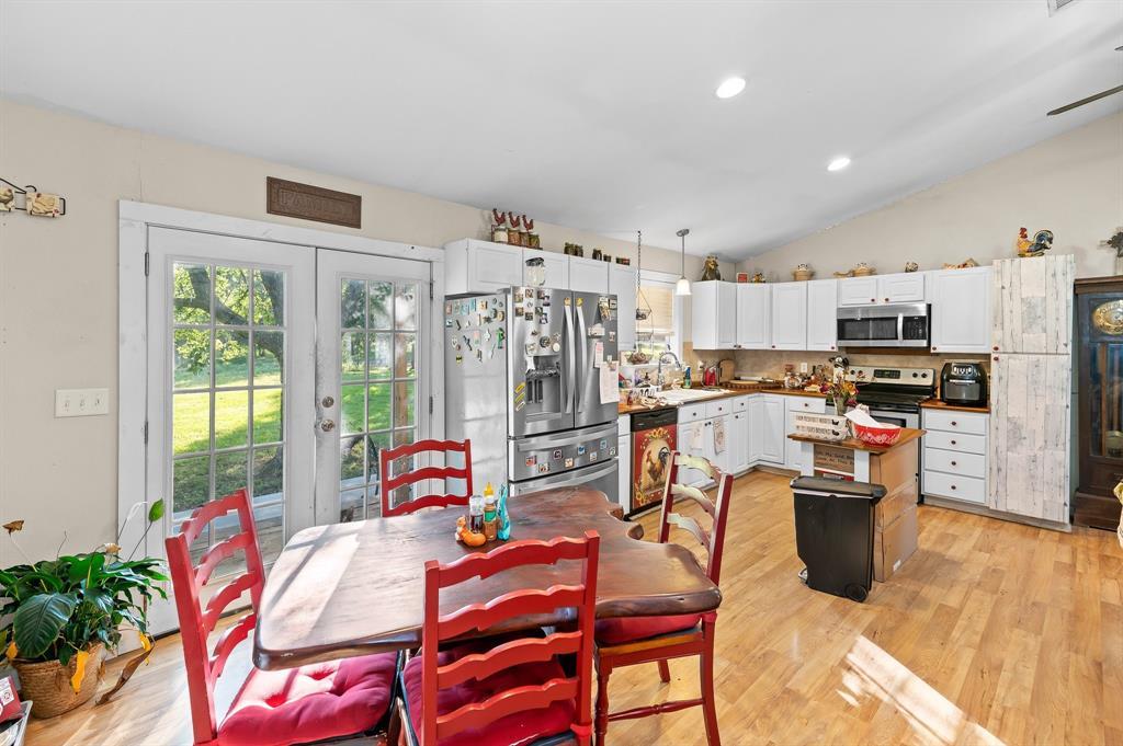 4771 County Road 473, Elgin, TX 78621