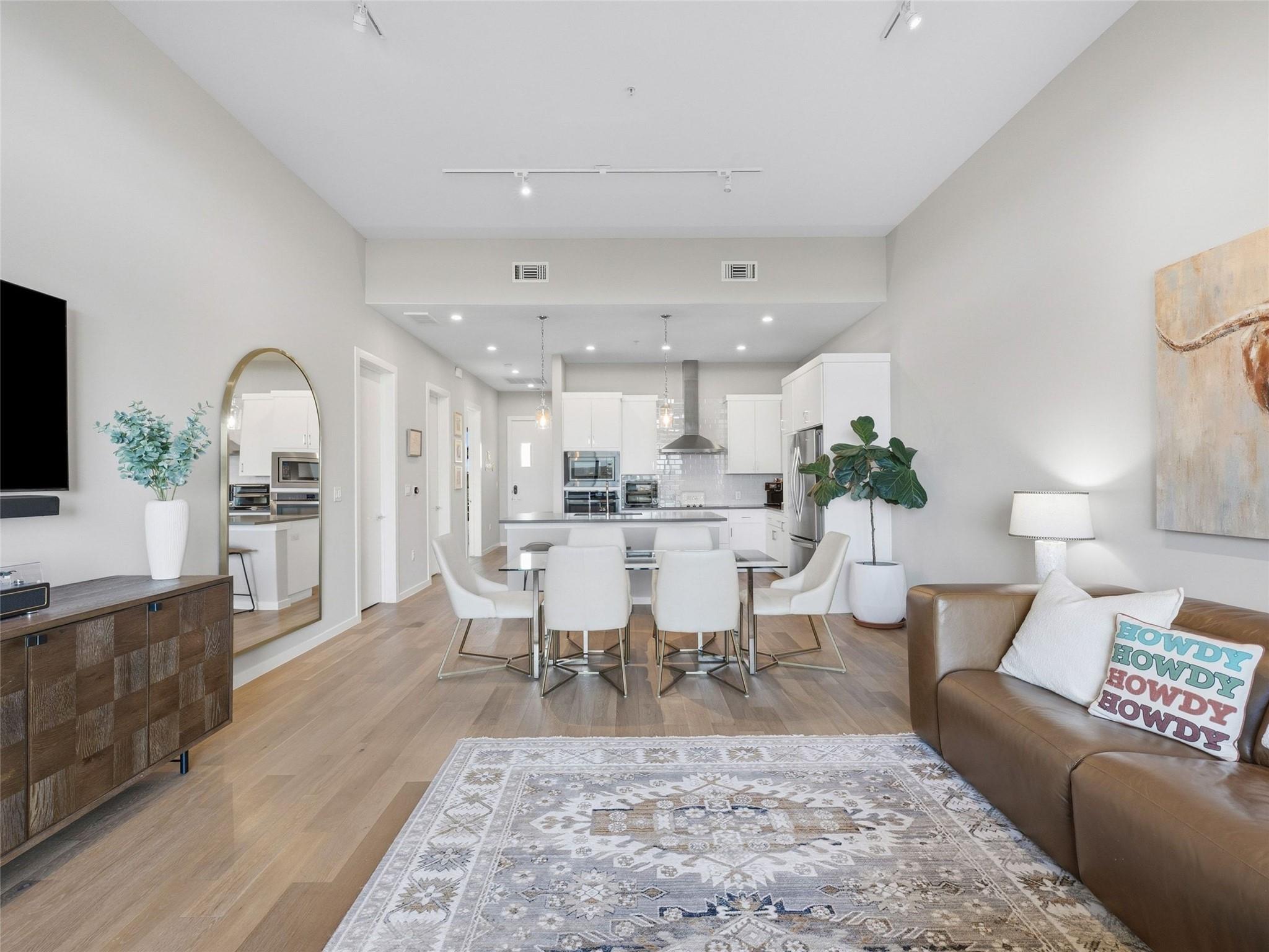 5921 Hi Line Rd # 1303, Austin, TX 78734