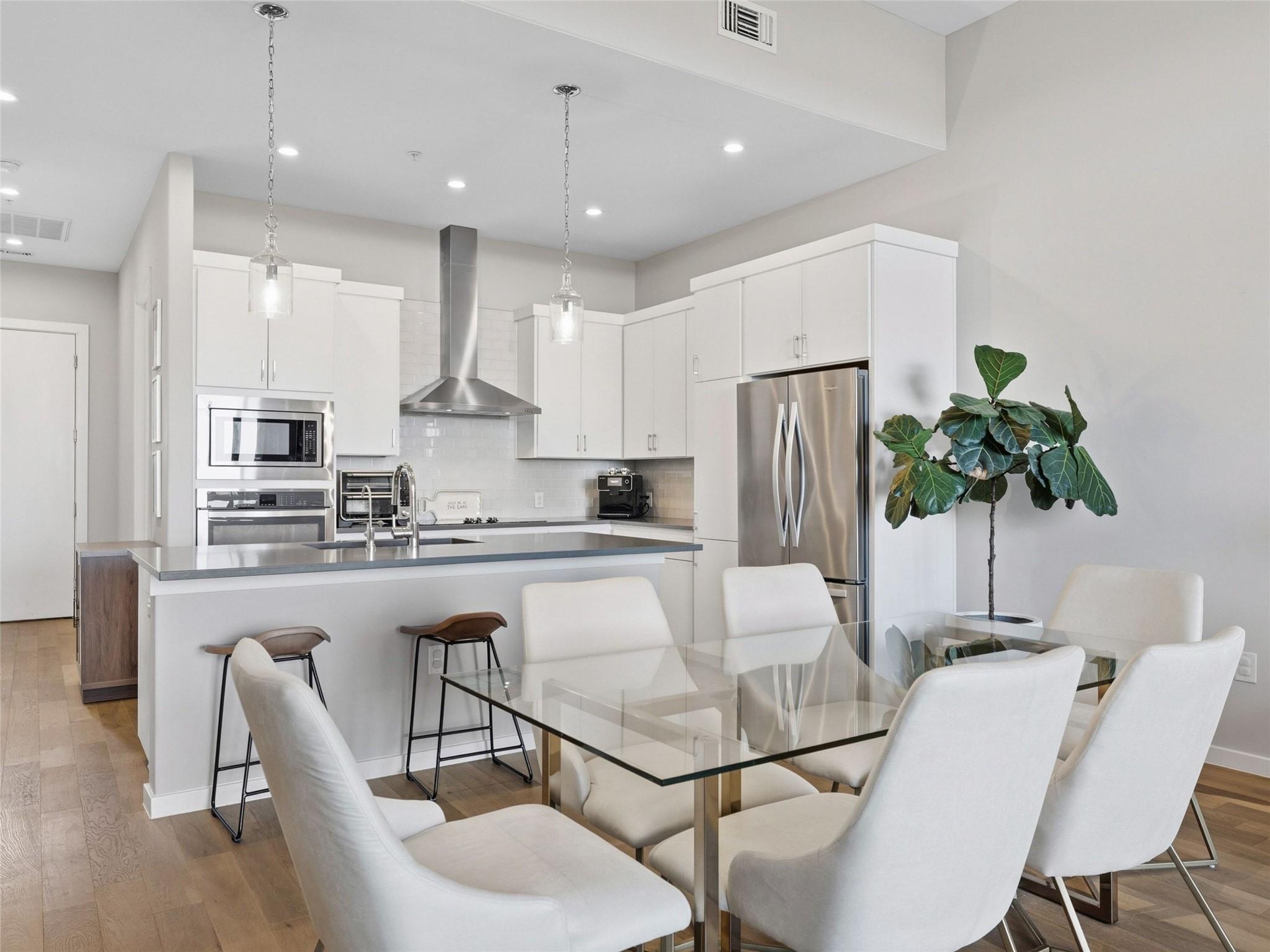 5921 Hi Line Rd # 1303, Austin, TX 78734