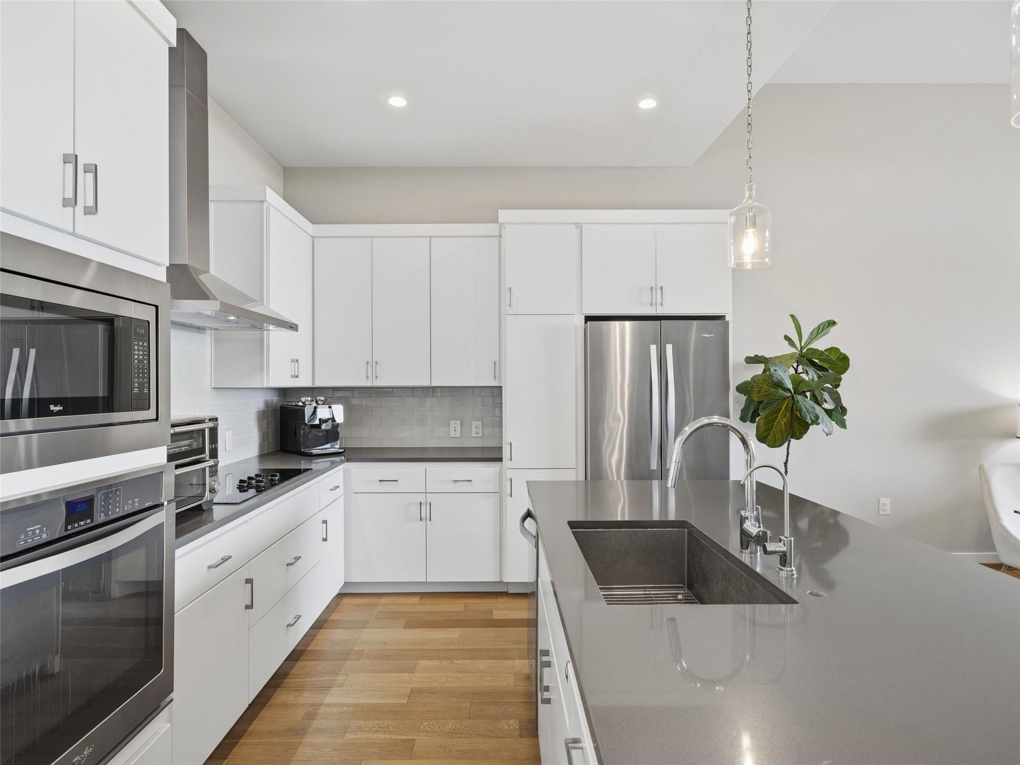 5921 Hi Line Rd # 1303, Austin, TX 78734