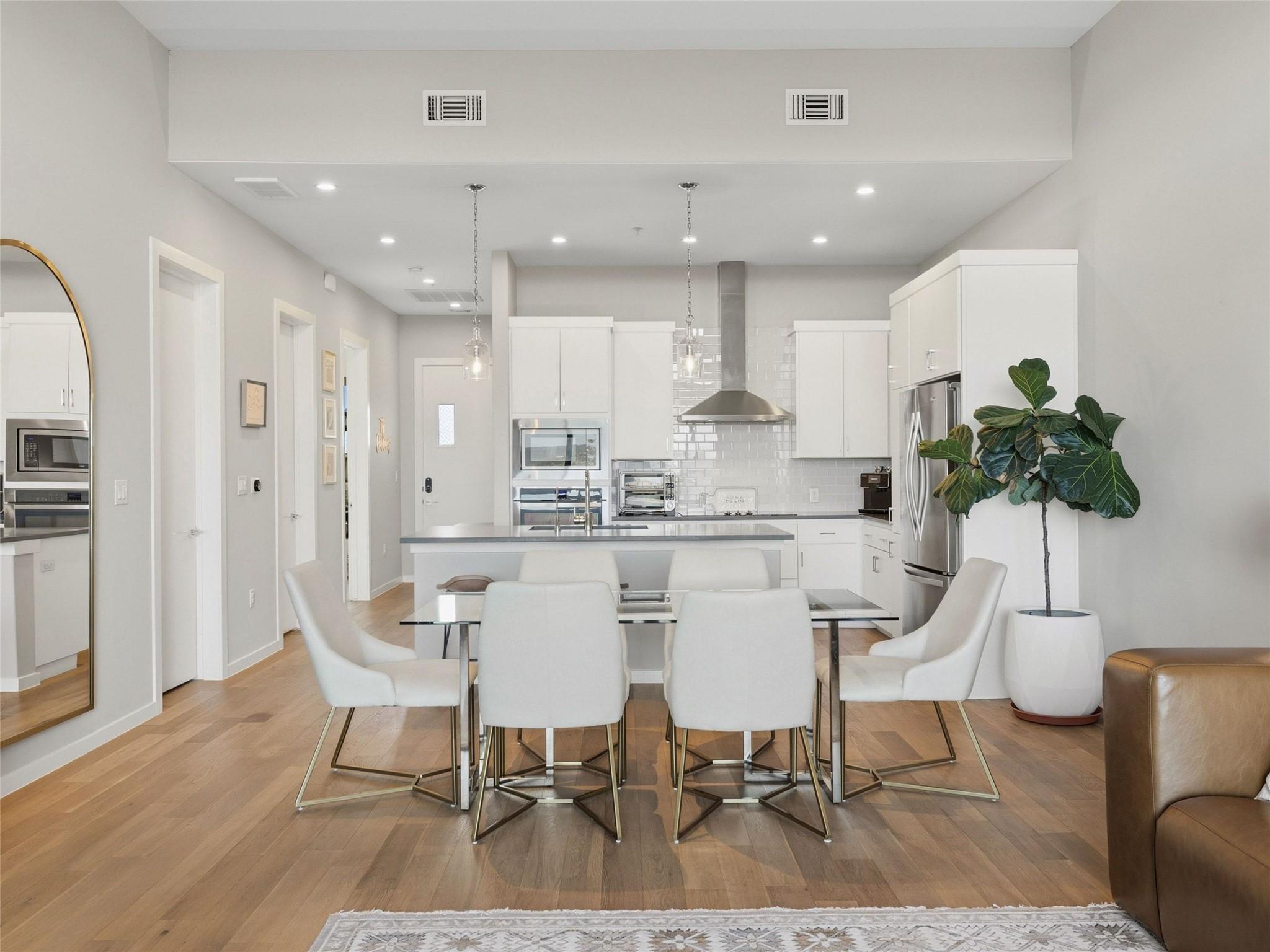 5921 Hi Line Rd # 1303, Austin, TX 78734