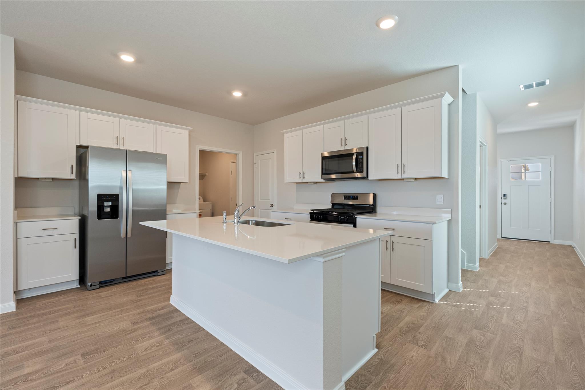 433 NEW ALBANY Ln, San Marcos, TX 78666