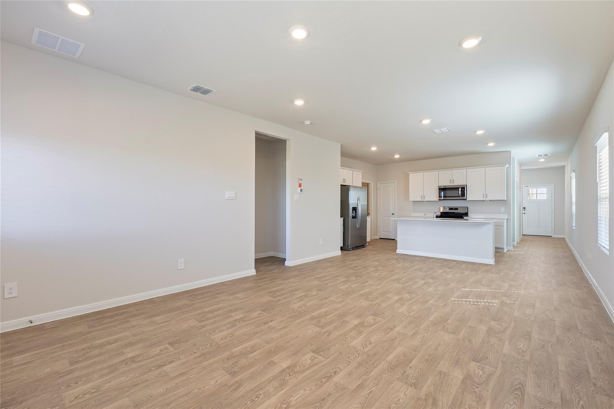 433 NEW ALBANY Ln, San Marcos, TX 78666