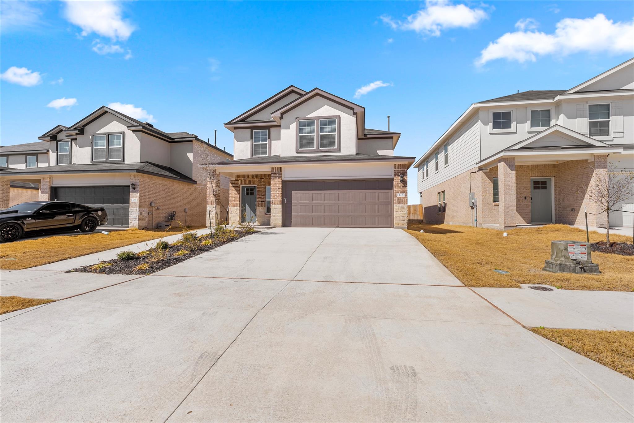 433 NEW ALBANY Ln, San Marcos, TX 78666