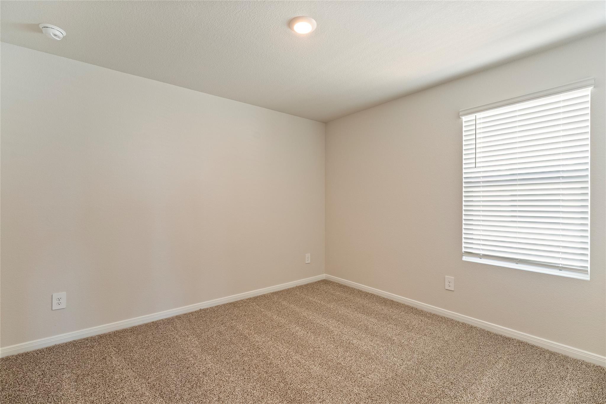 433 NEW ALBANY Ln, San Marcos, TX 78666