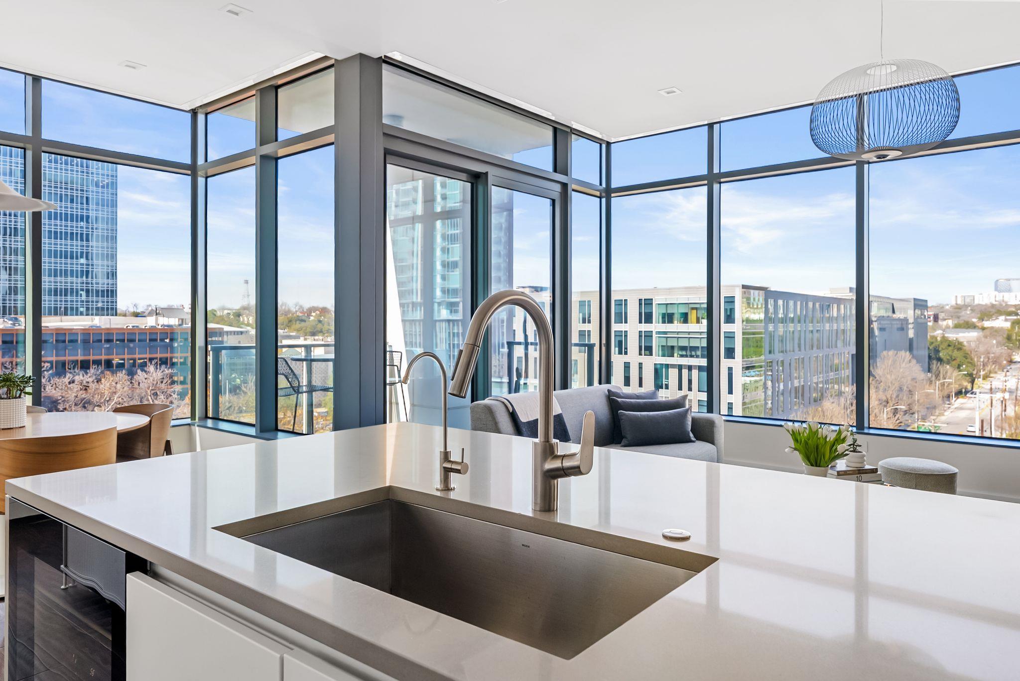 501 West Ave # 704, Austin, TX 78701