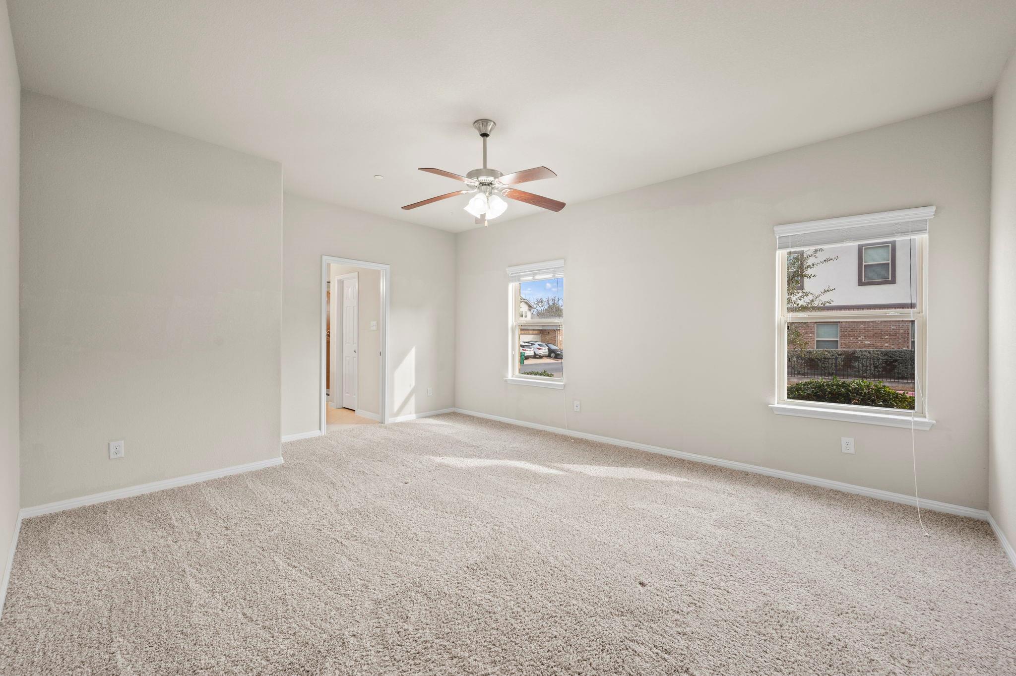 2304 S Lakeline Blvd # 384, Cedar Park, TX 78613