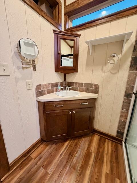 520 Leisure Ln # B, Cedar Creek, TX 78612