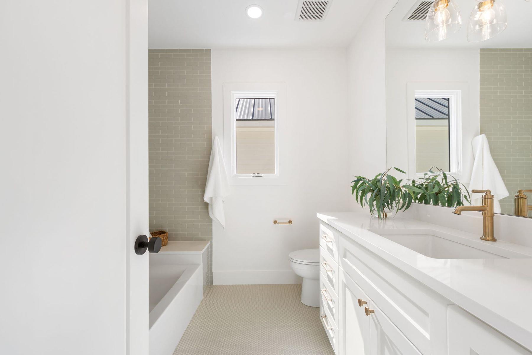 2406 Euclid Ave # 1, Austin, TX 78704