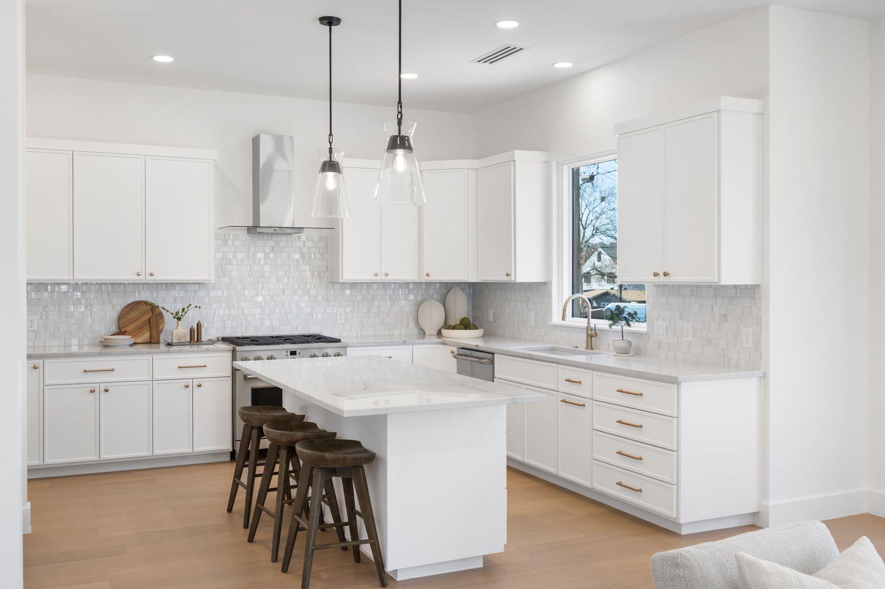 2406 Euclid Ave # 1, Austin, TX 78704