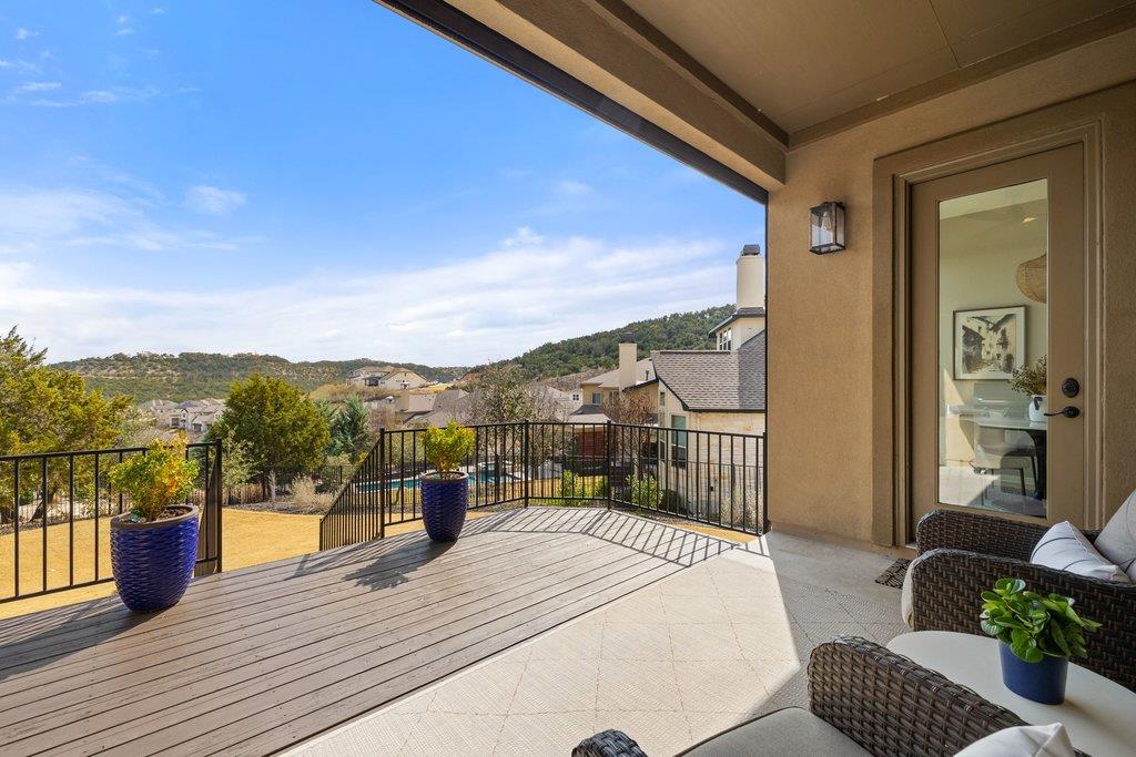 405 Baldovino Skwy, Lakeway, TX 78738