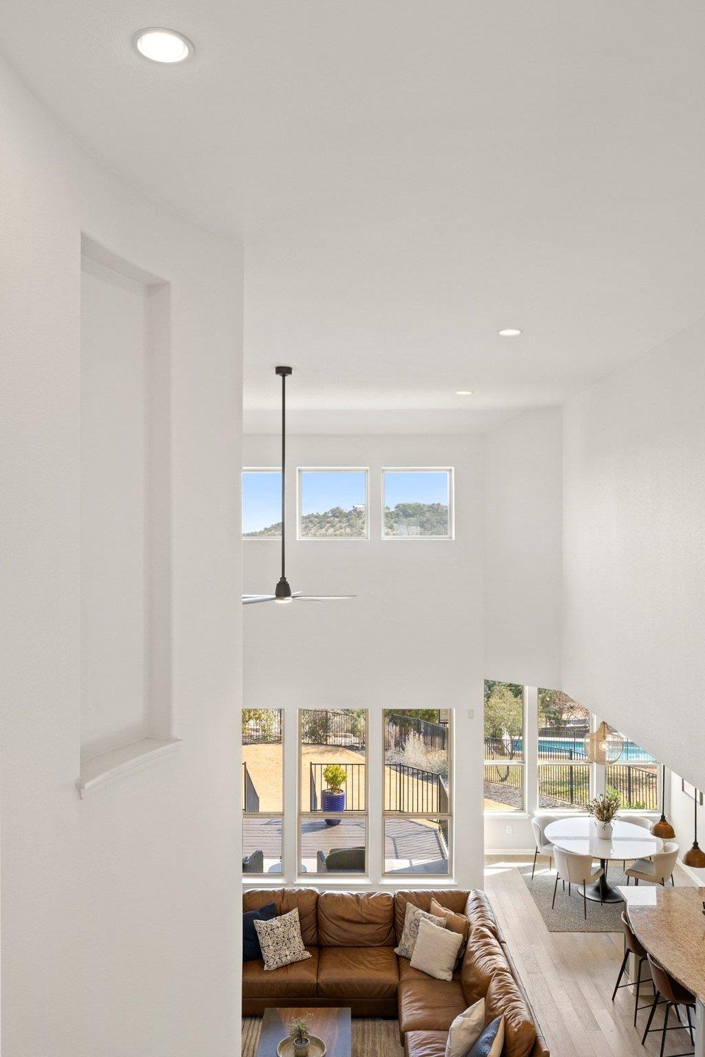 405 Baldovino Skwy, Lakeway, TX 78738