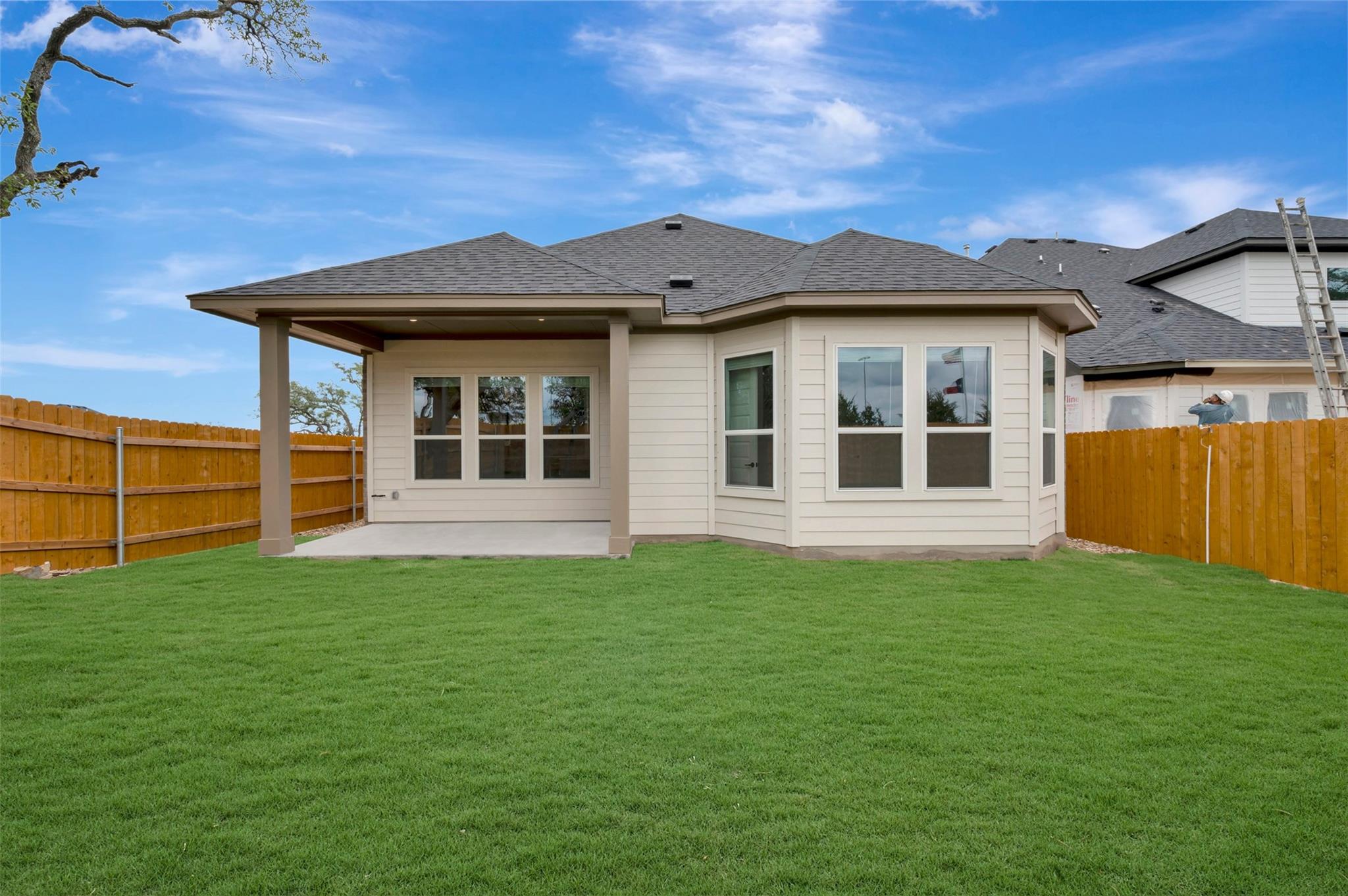 140 Norway Spruce St, Dripping Springs, TX 78620