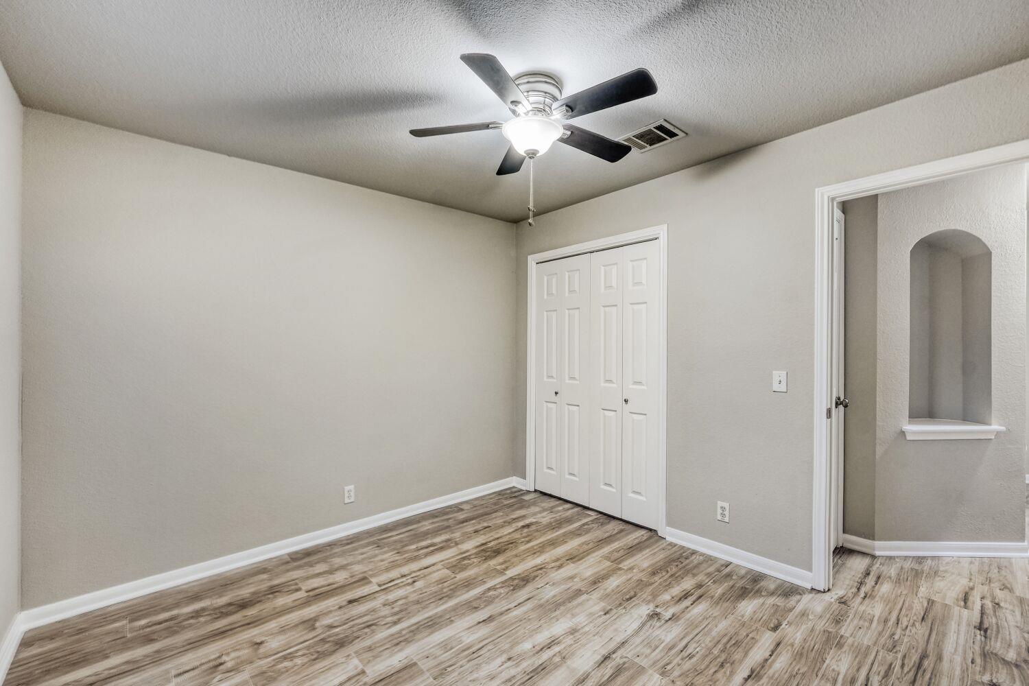 440 Zebra Dr, Kyle, TX 78640