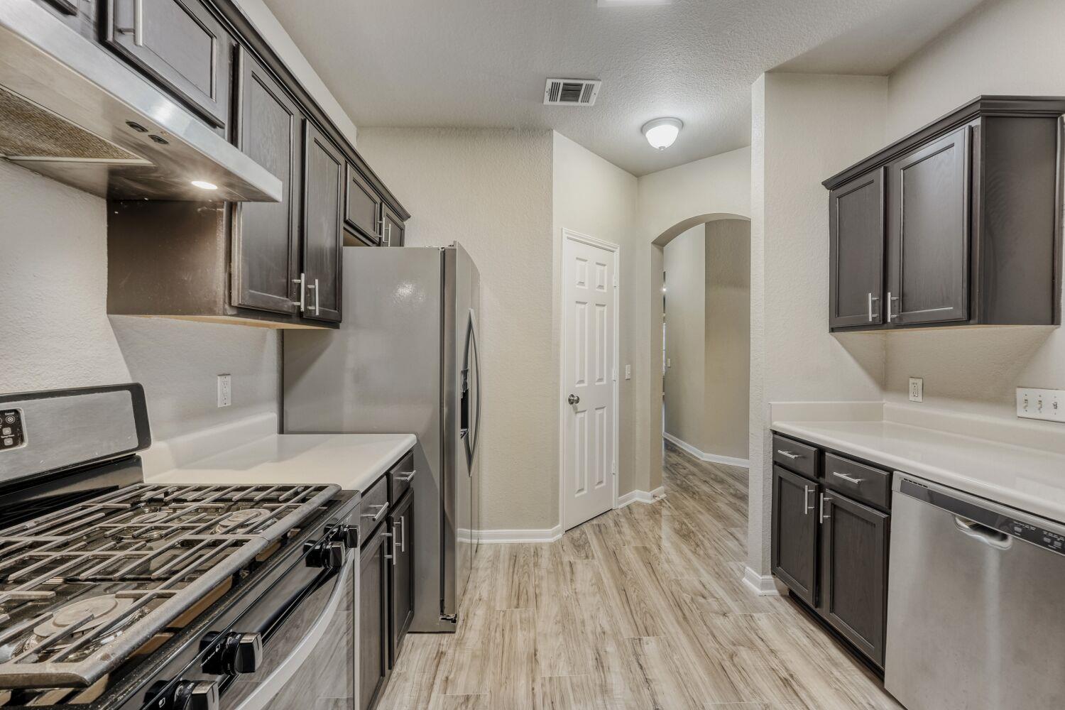 440 Zebra Dr, Kyle, TX 78640