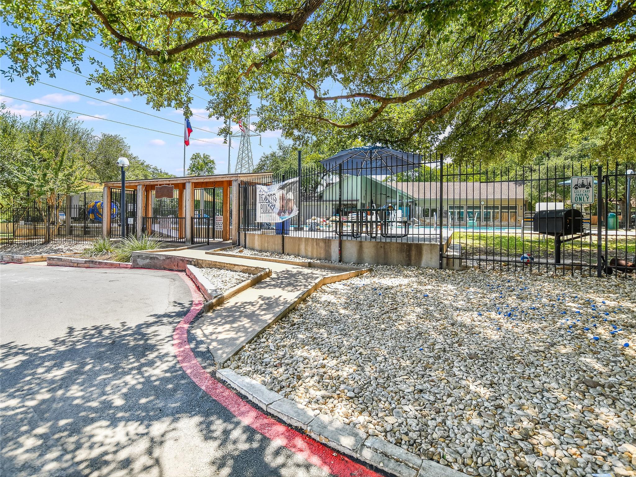 4301 Balcones Woods Dr, Austin, TX 78759