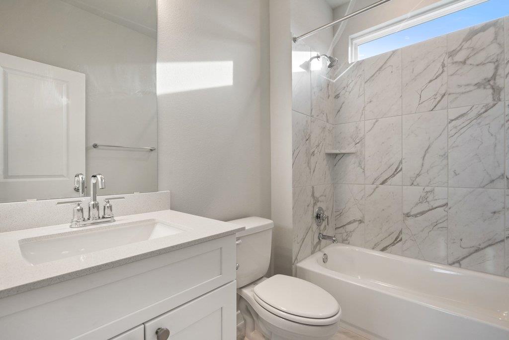 2209 Grenache Dr # 34, Round Rock, TX 78664