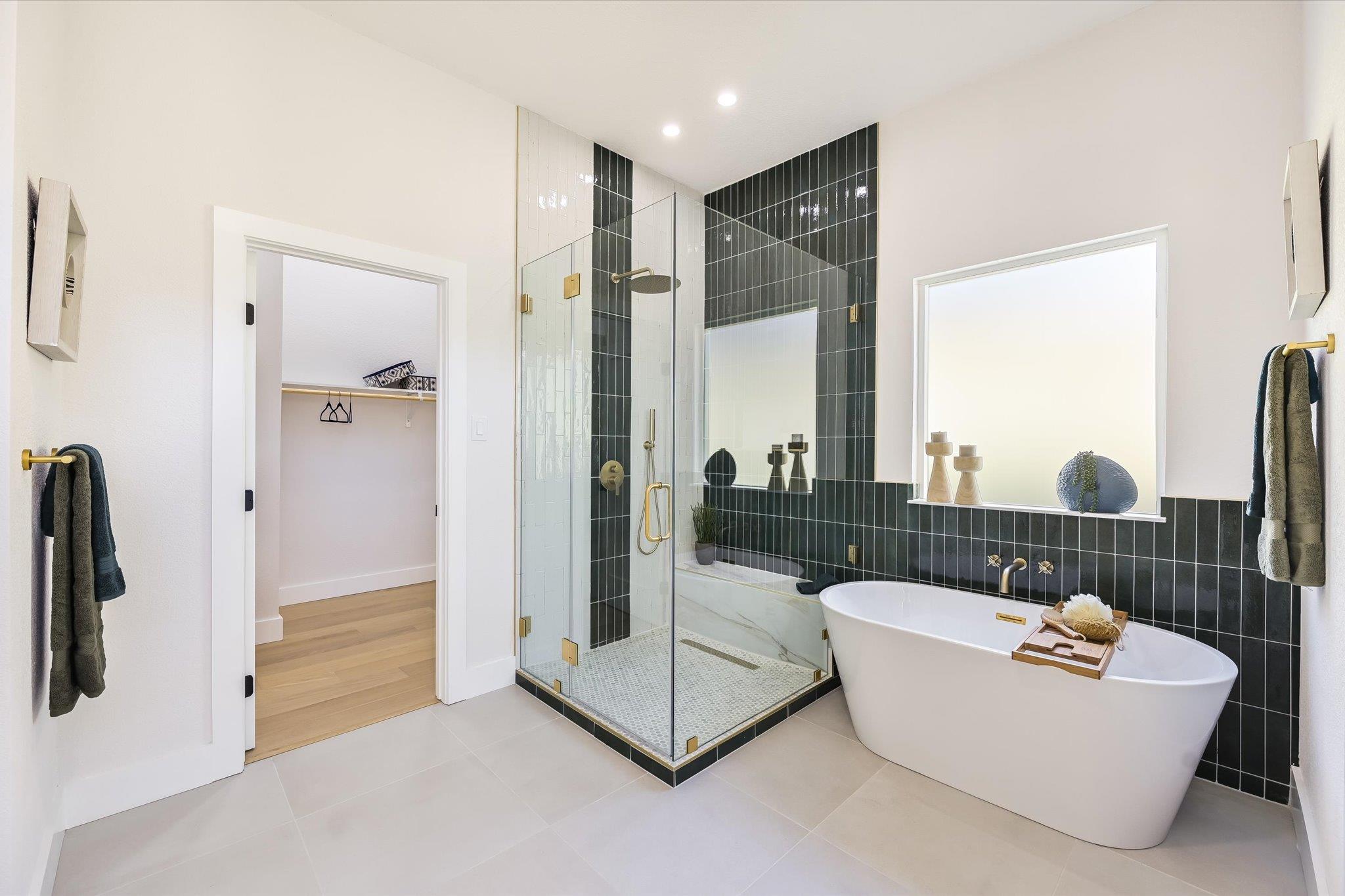 10217 Lindshire Ln, Austin, TX 78748