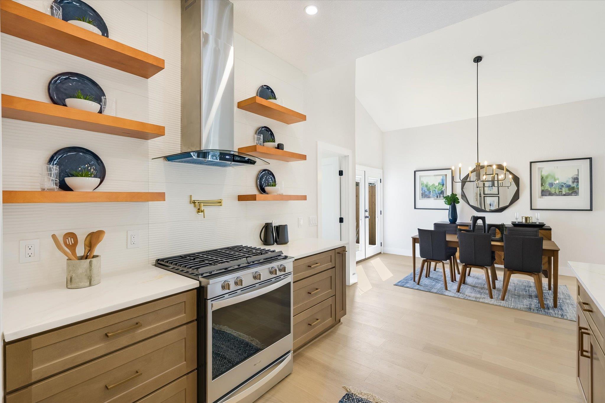 10217 Lindshire Ln, Austin, TX 78748