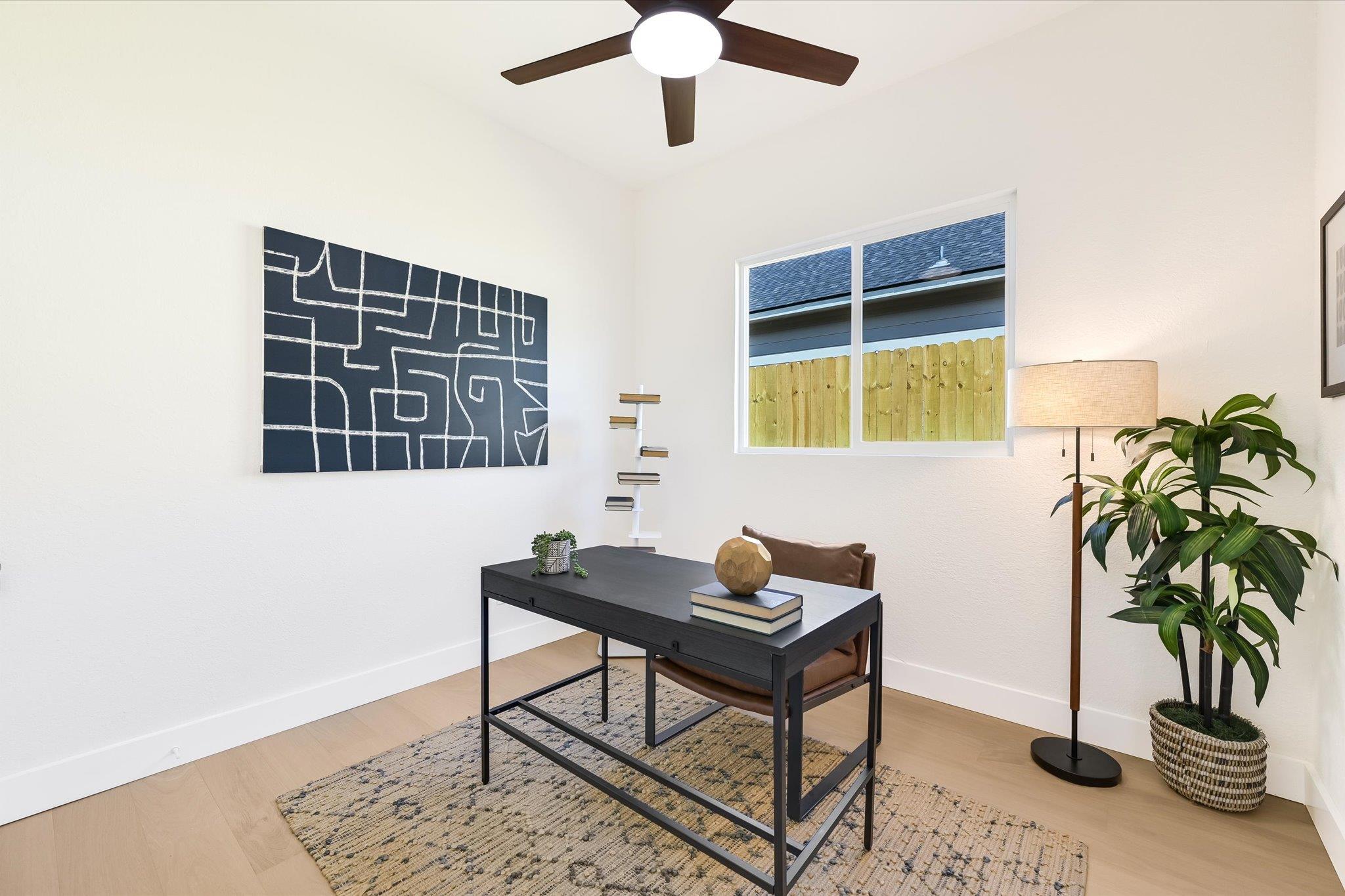 10217 Lindshire Ln, Austin, TX 78748